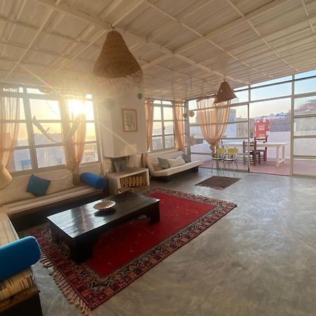 Anir Of Sea Tamraght Hostel Exterior photo